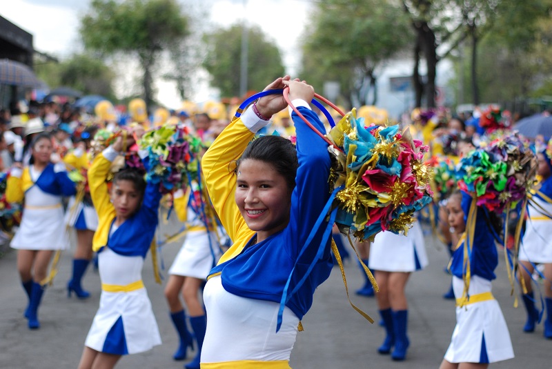 DESFILE