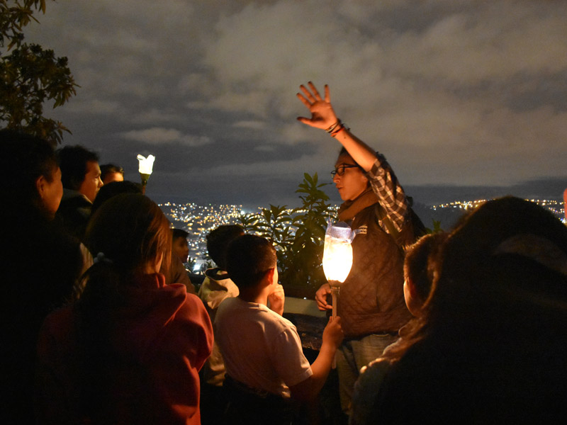 Recorrido nocturno especial en el Yaku