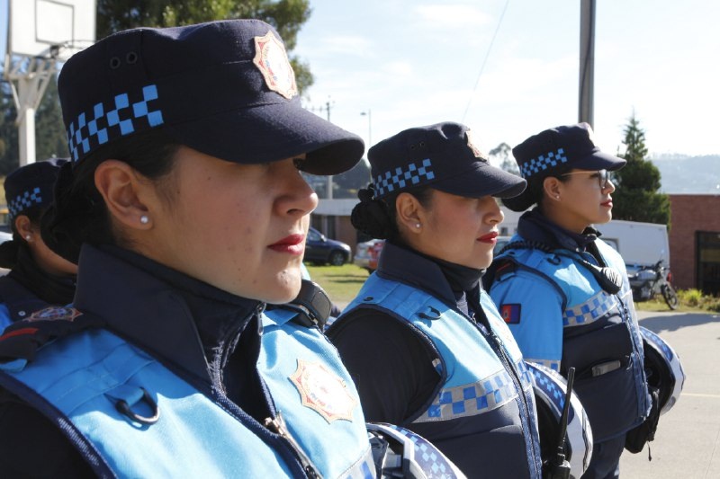 TRABAJO AGENTES METROPOLITANOS
