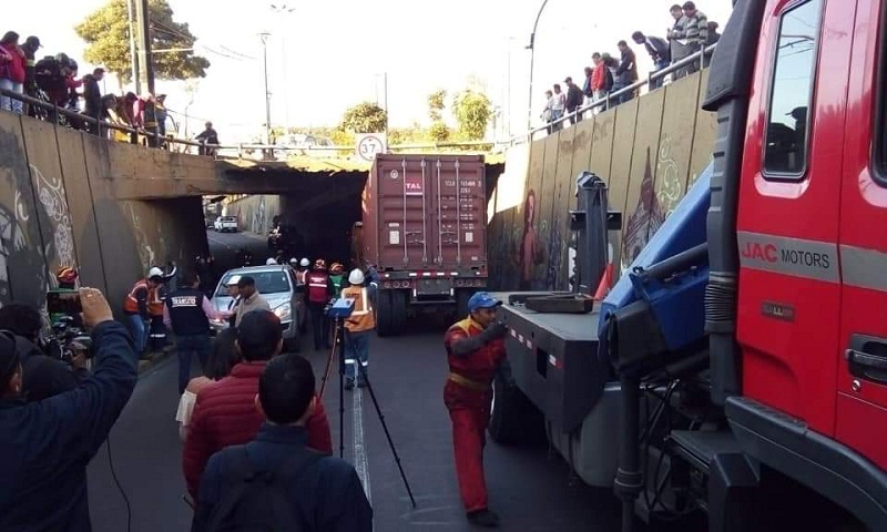 VEHÍCULO PUENTE