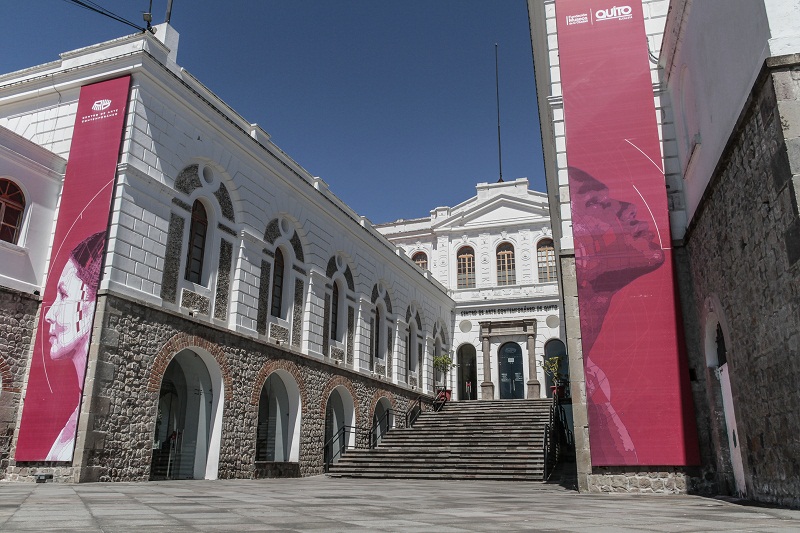 RECORRIDOS HISTÓRICOS