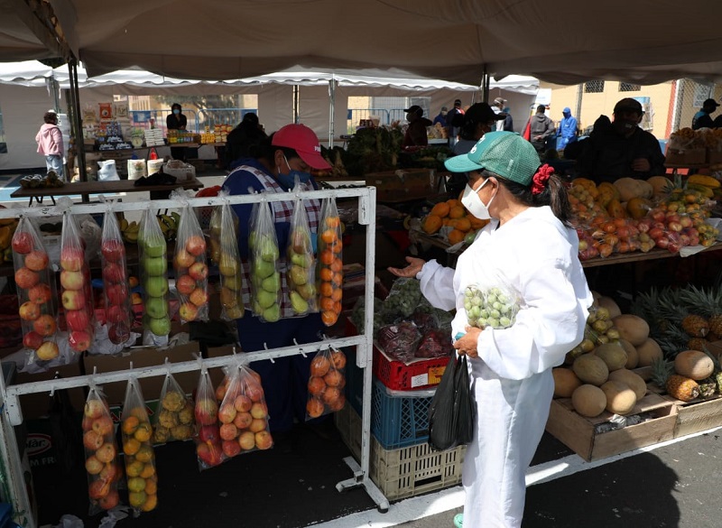 Primera Feria Sanitaria Segura del Barrio