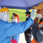 Toma pruebas PCR Emgirs