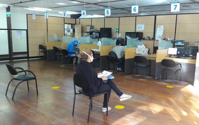 Tres balcones de servicios reanudan operaciones