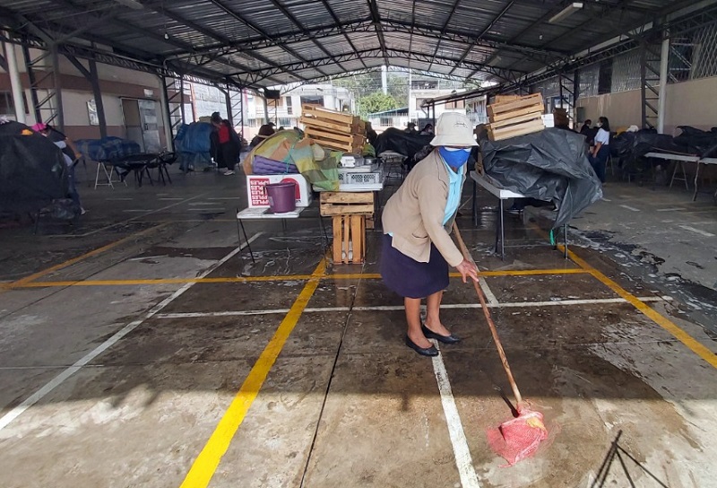 Mercado de Conocoto Libre al 100% de humo’