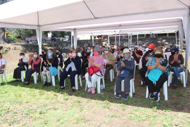 Talleres adultos mayores Calderón