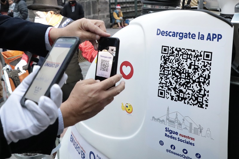 Emaseo App