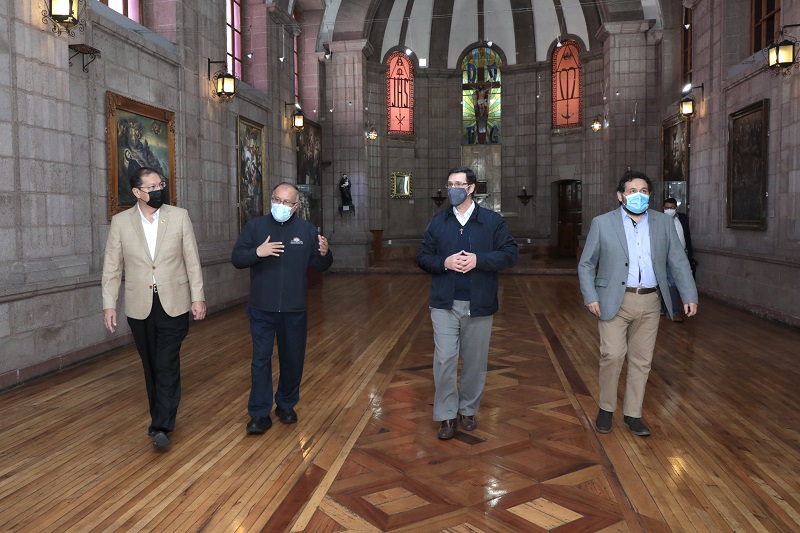 Alcalde visita BEAEP