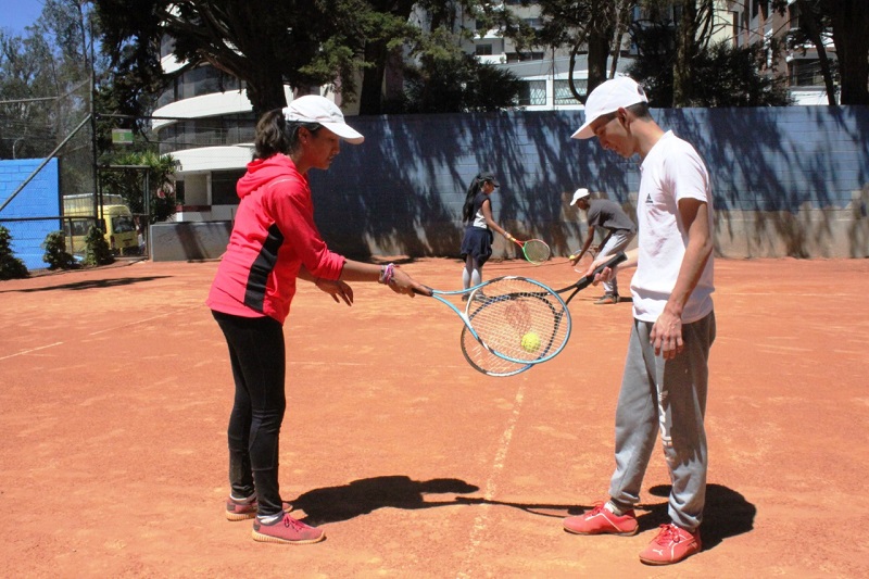 Canchas de tenis de CDMI abre sus puertas