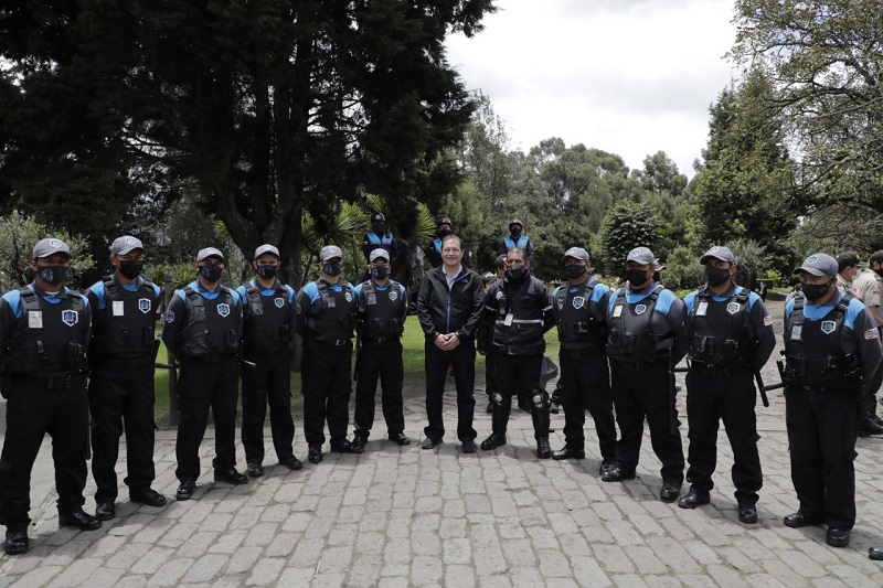 Seguridad privada parques de Quito