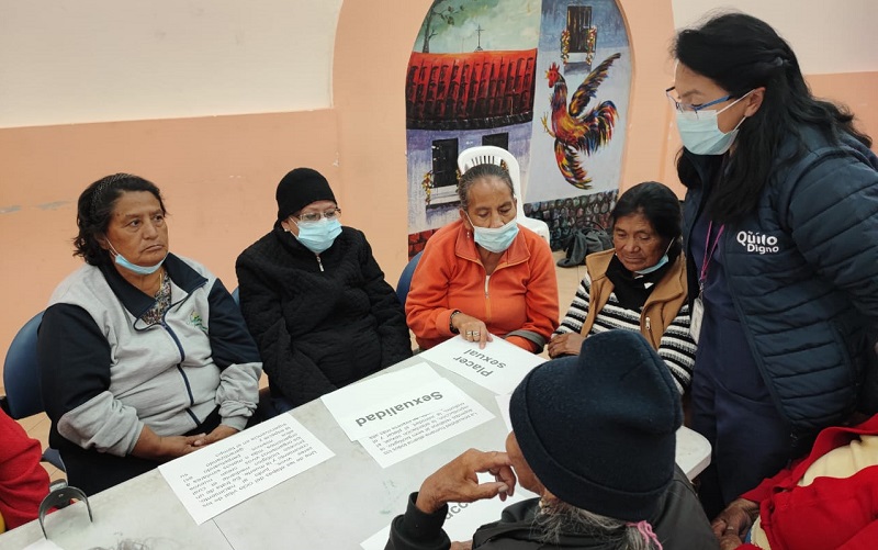 120 adultos mayores del norte de Quito participaron en el proceso de educación sobre sexualidad