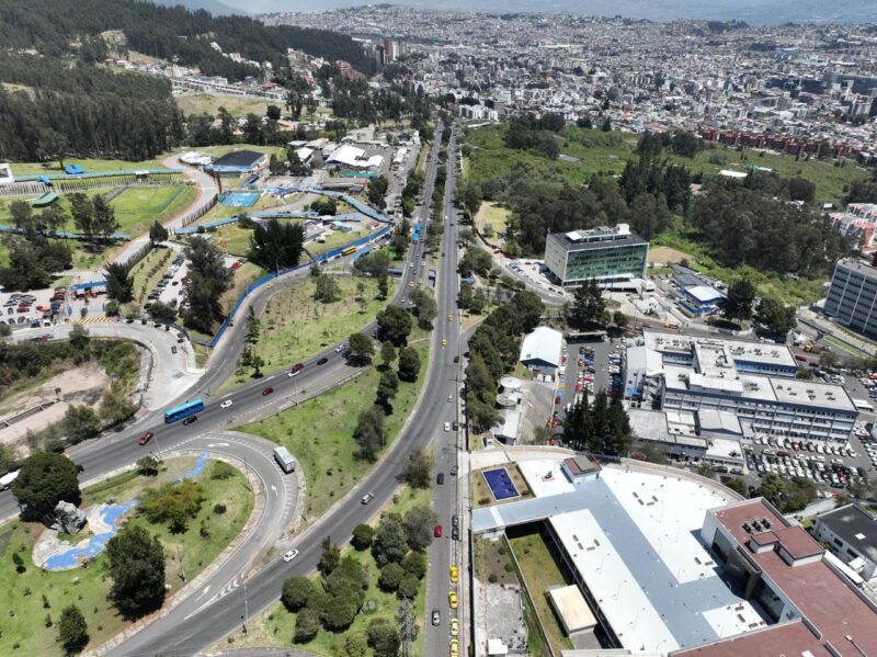 Inicia la construcción del Intercambiador en la av. Occidental y Mariana de Jesús