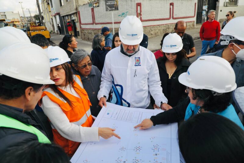 Quito renueva vías que esperaron más de 15 años por intervención