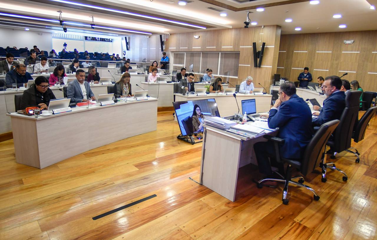 Concejo Metropolitano entregará 14 condecoraciones a personalidades y organizaciones destacadas en Quito